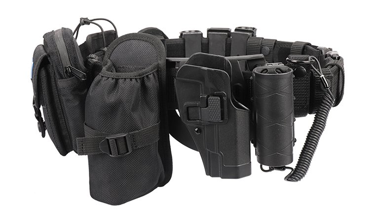 law-enforcement-duty-belt-with-holster